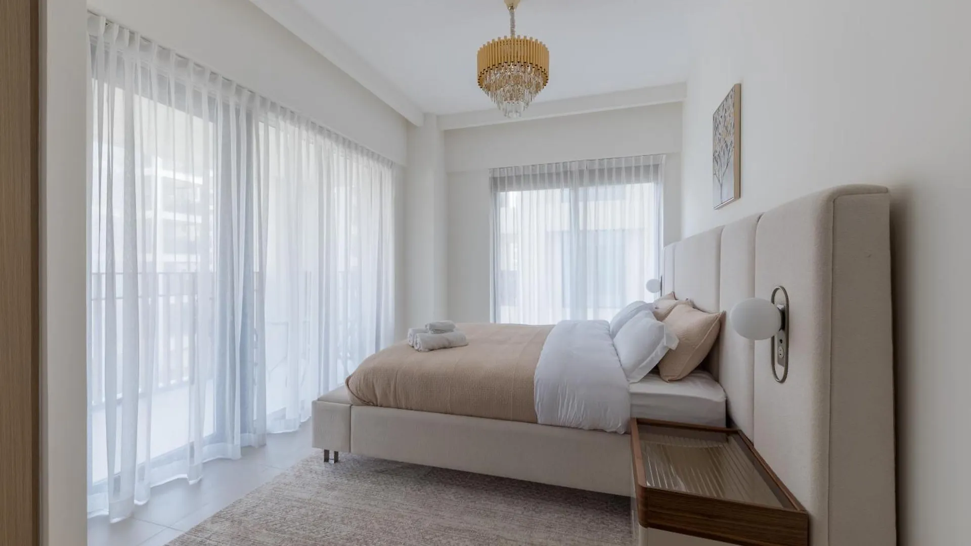 Premium White And Beige 3Br In Creek Harbour Apartment Dubai