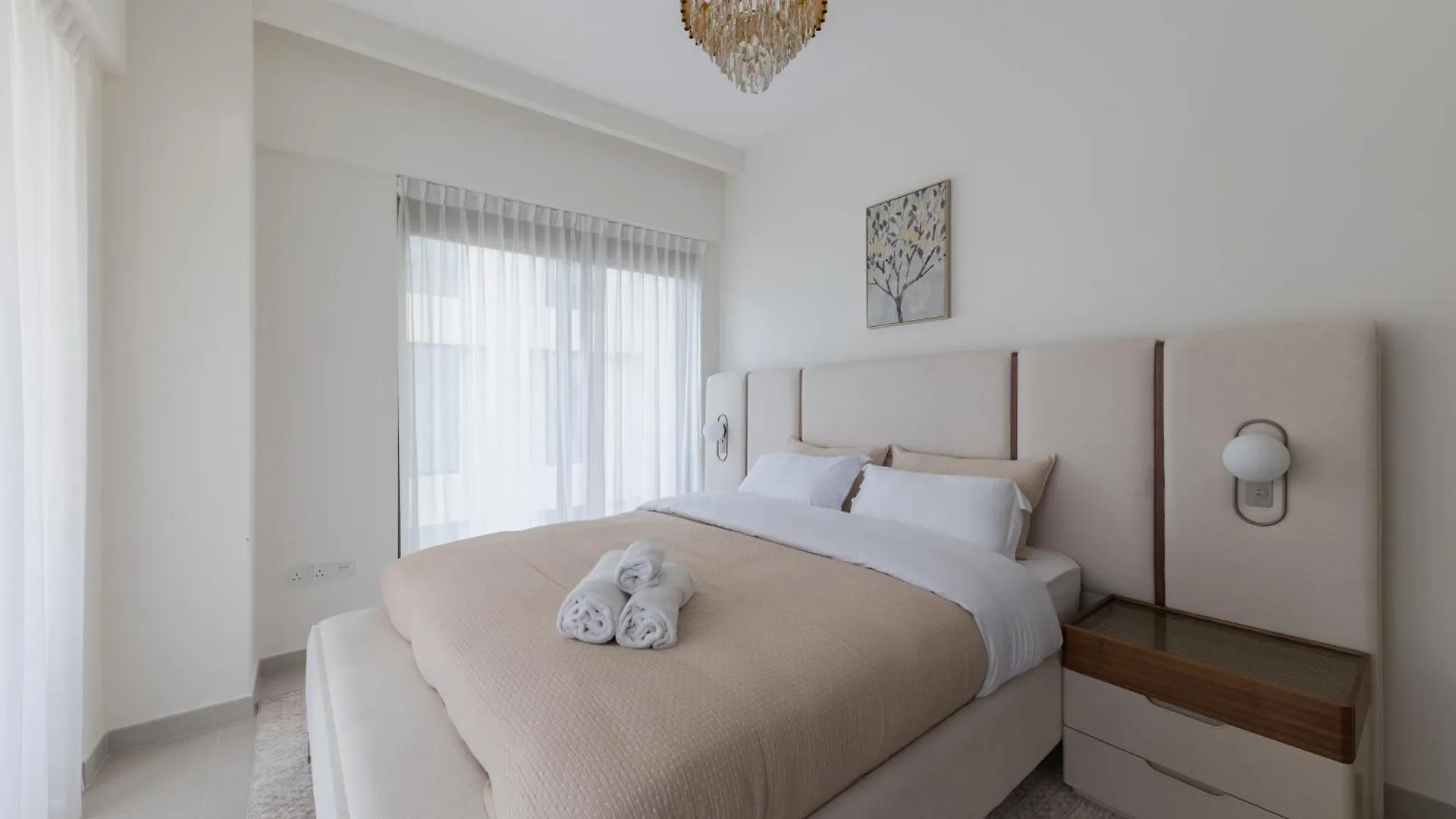 Premium White And Beige 3Br In Creek Harbour Apartment Dubai