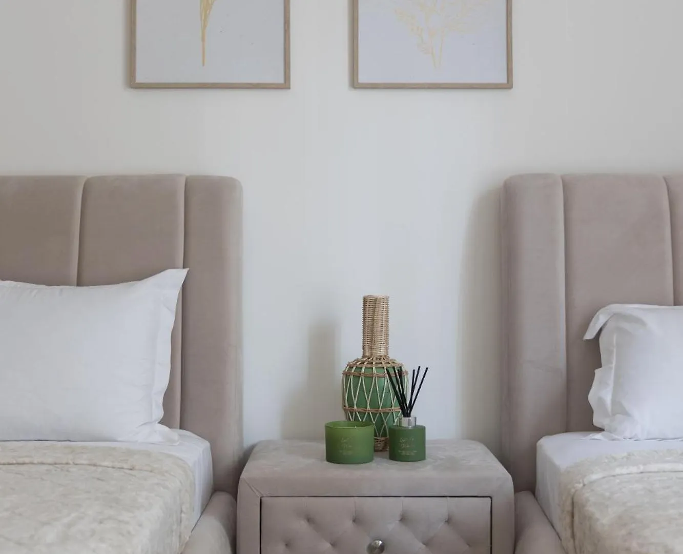 Premium White And Beige 3Br In Creek Harbour Apartment Dubai